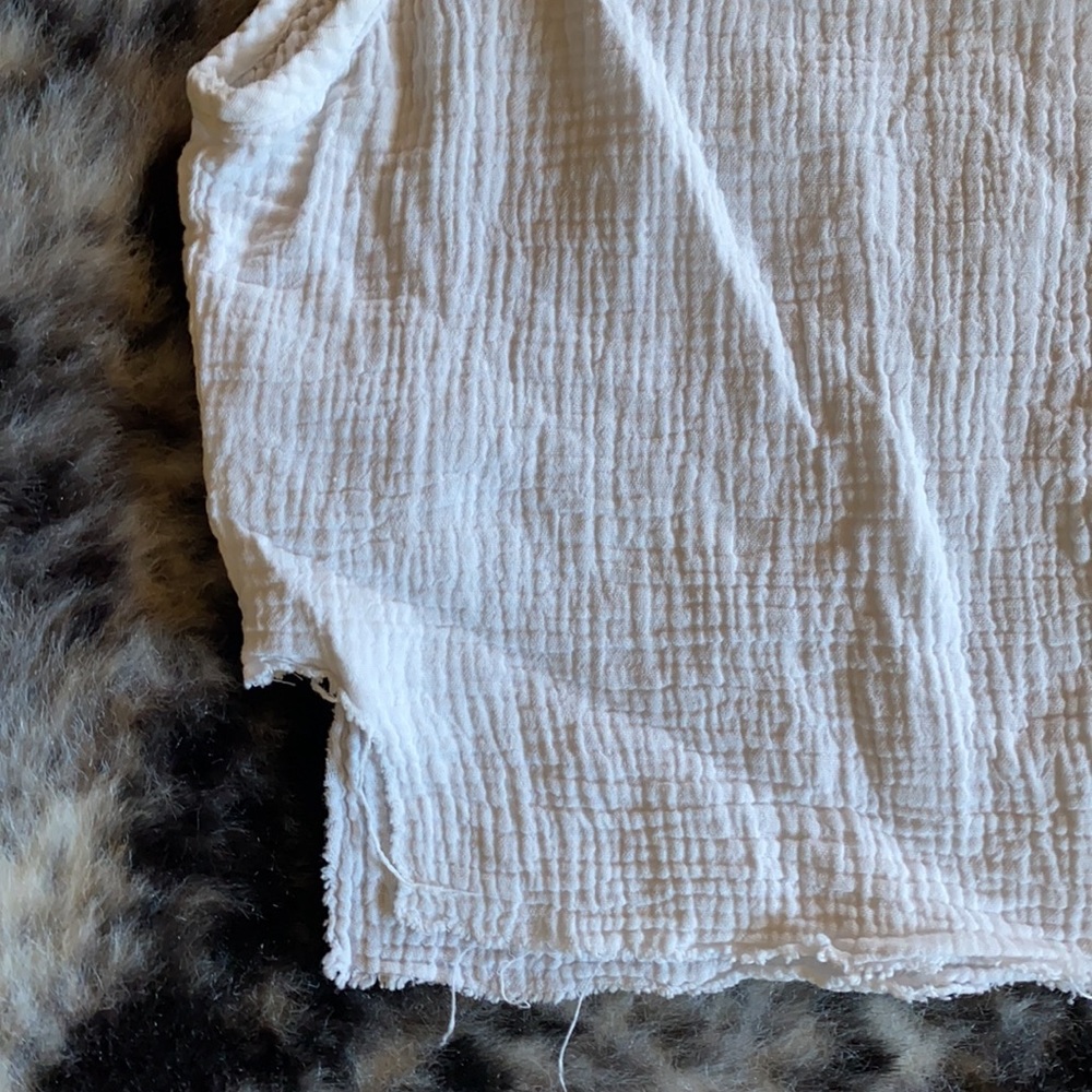 One Teaspoon Linen Top - Picture 2 of 5